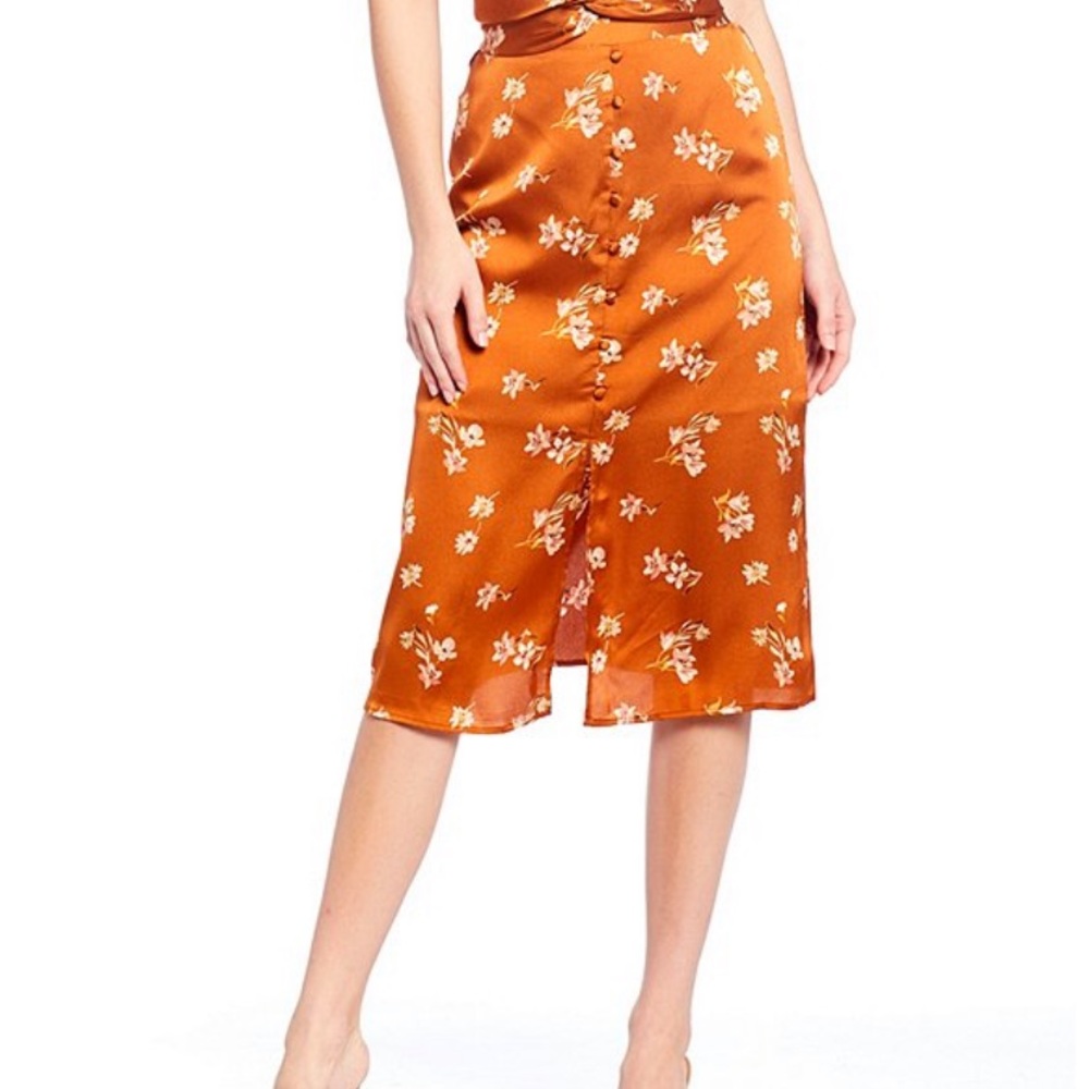 Coordinating Satin Floral Button Pencil Skirt